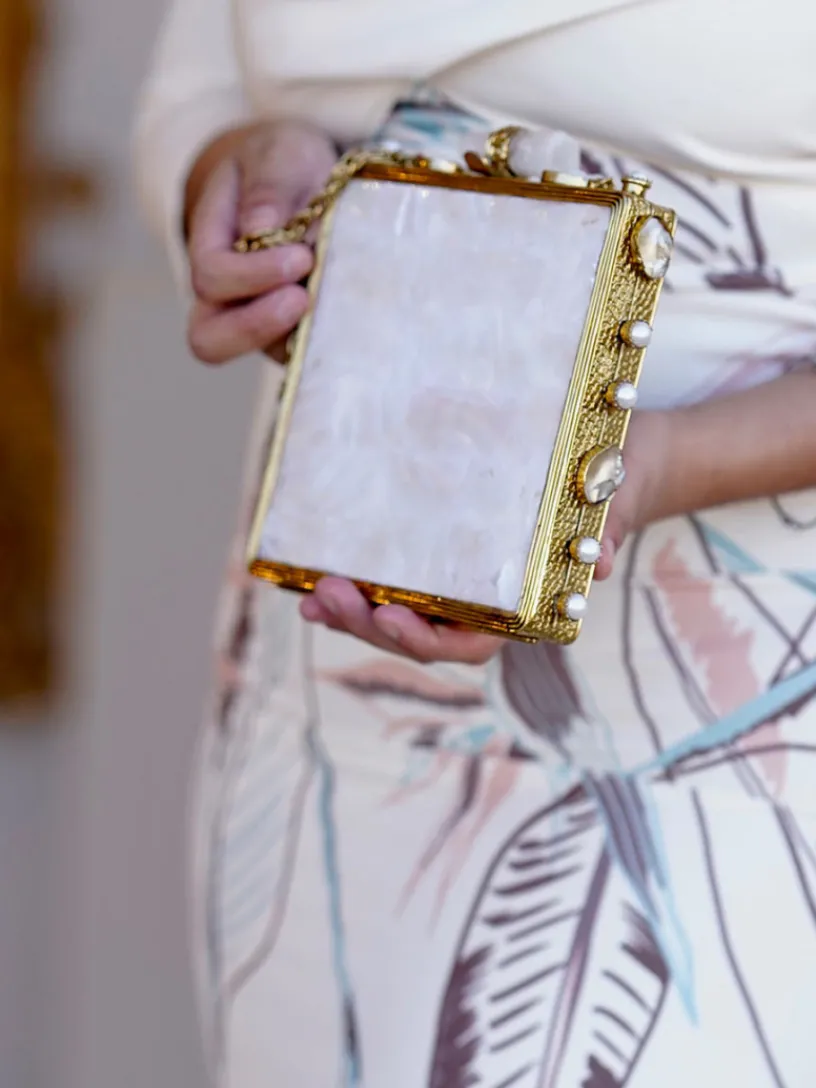 Bolsos De Fiesta-Mariquita Trasquilá CLUTCH JOYA NACARADO Dorado